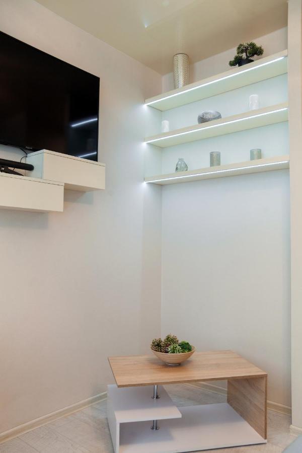 City Center Apartments Lviv Buitenkant foto